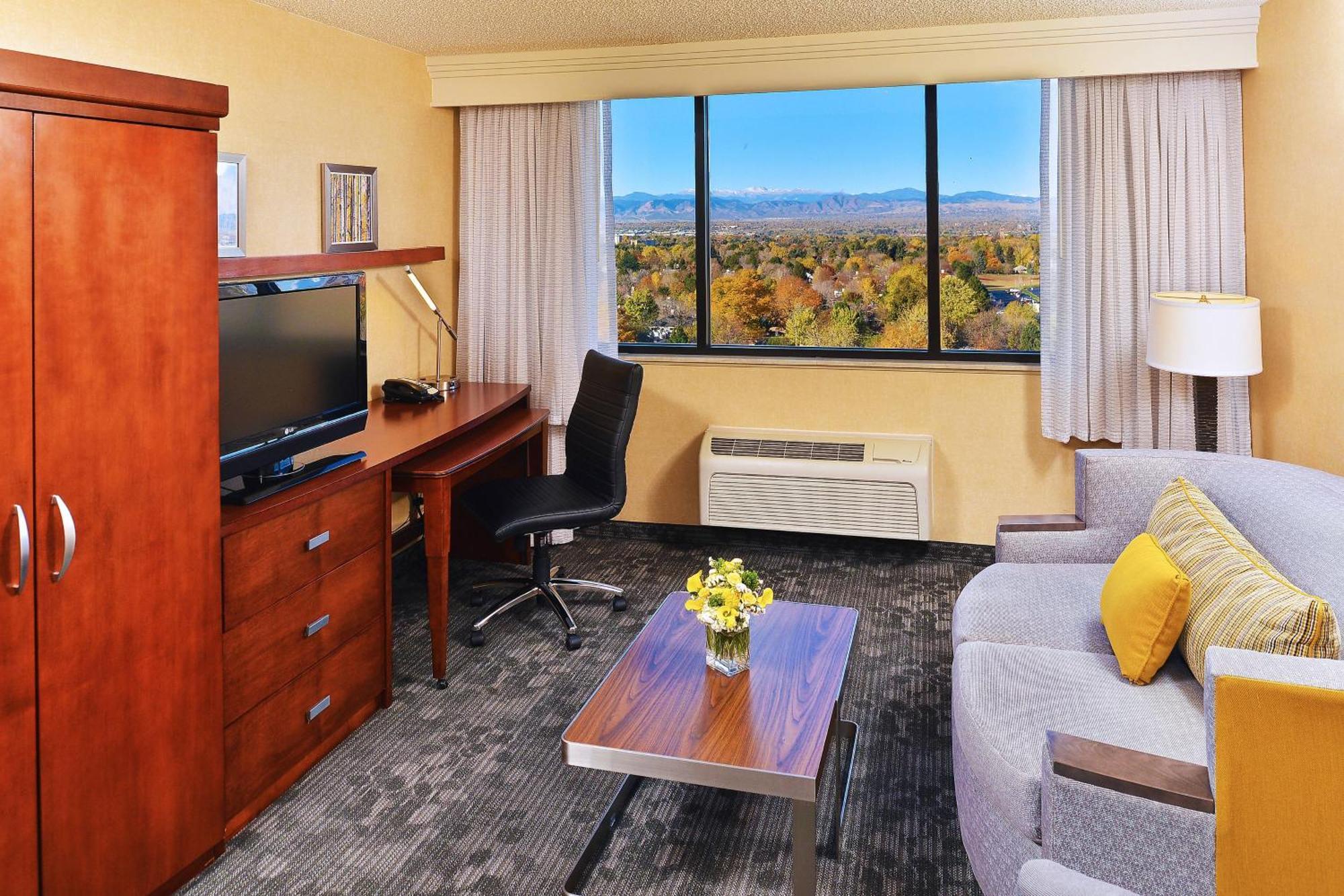 Courtyard By Marriott Denver Cherry Creek Екстер'єр фото