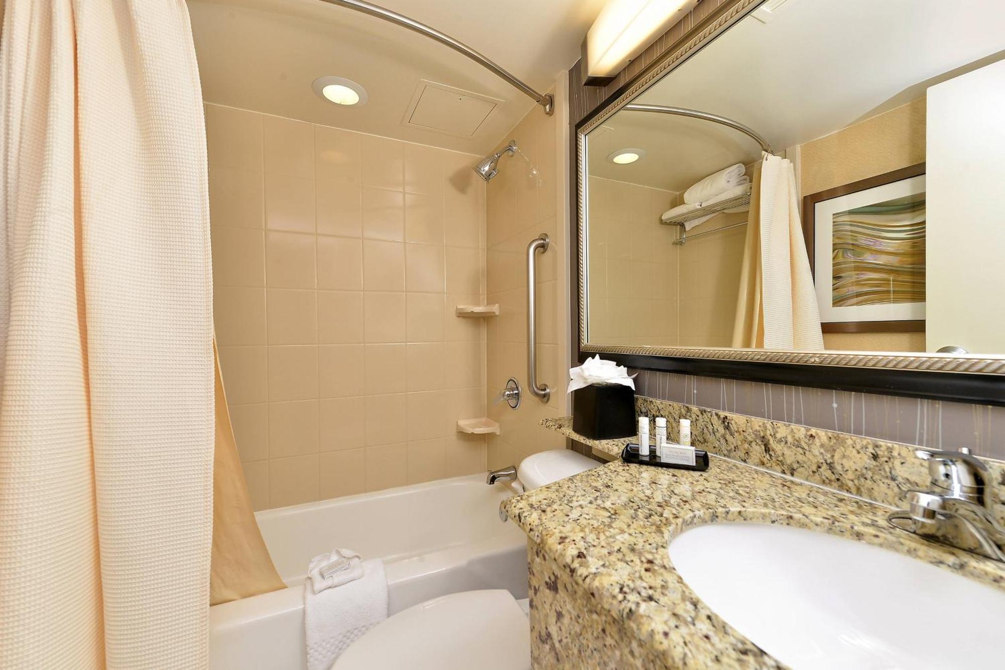 Courtyard By Marriott Denver Cherry Creek Екстер'єр фото