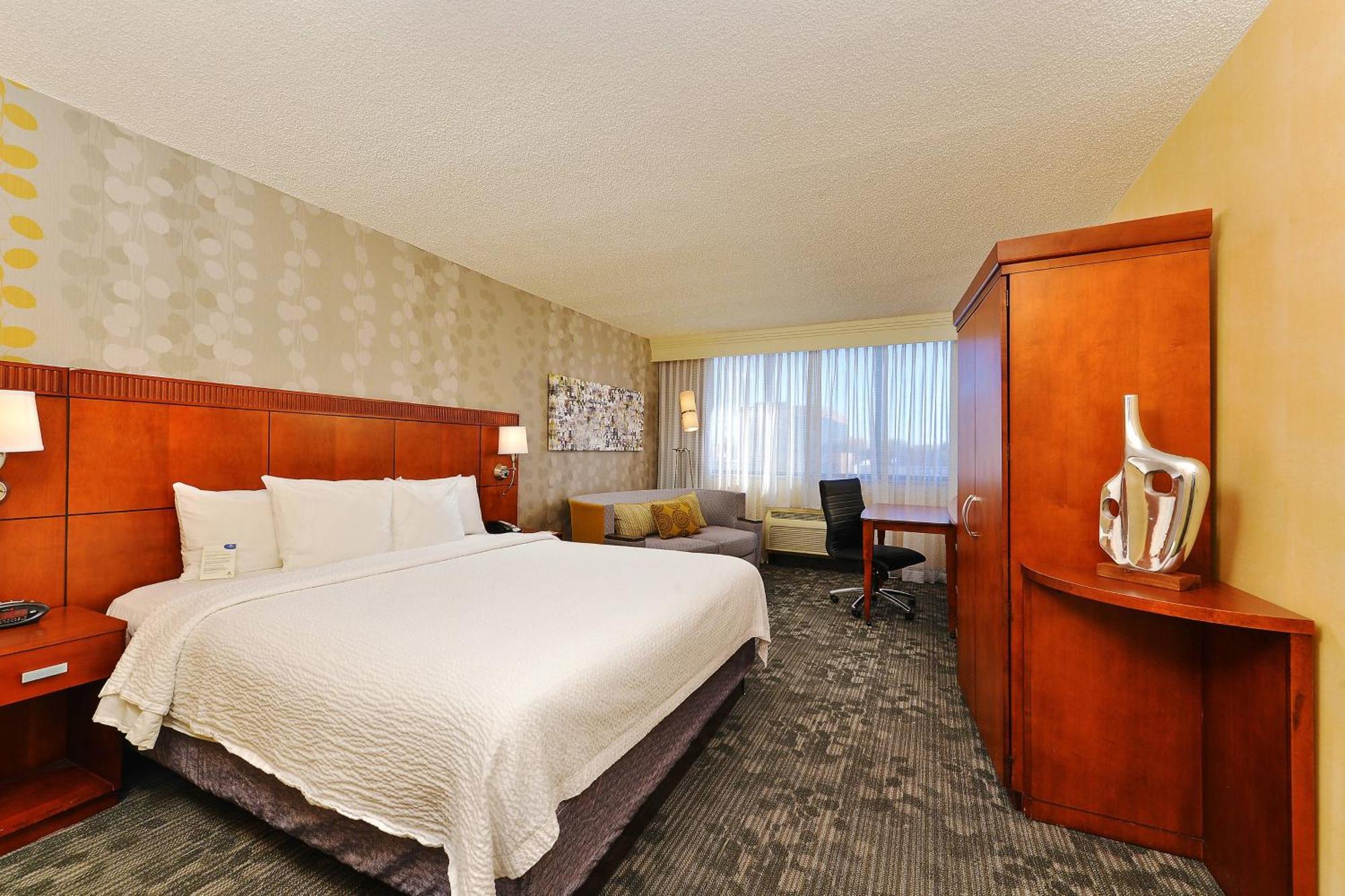 Courtyard By Marriott Denver Cherry Creek Екстер'єр фото
